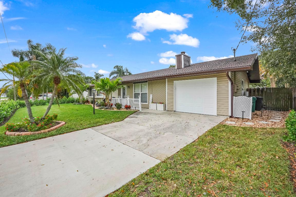 View photos, virtual tours, details... 6015 Seagrape Drive