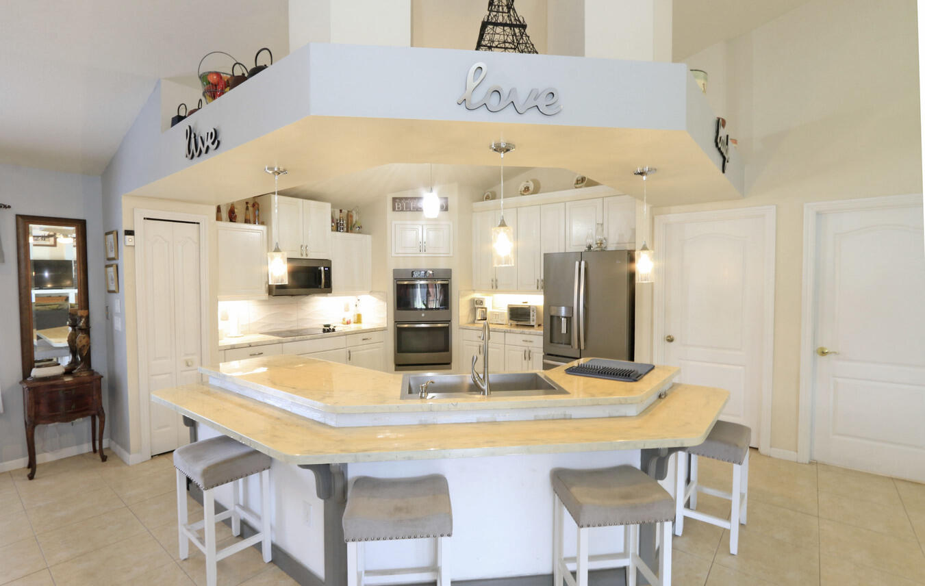 PORT ST LUCIE SECTION 44 - Residential