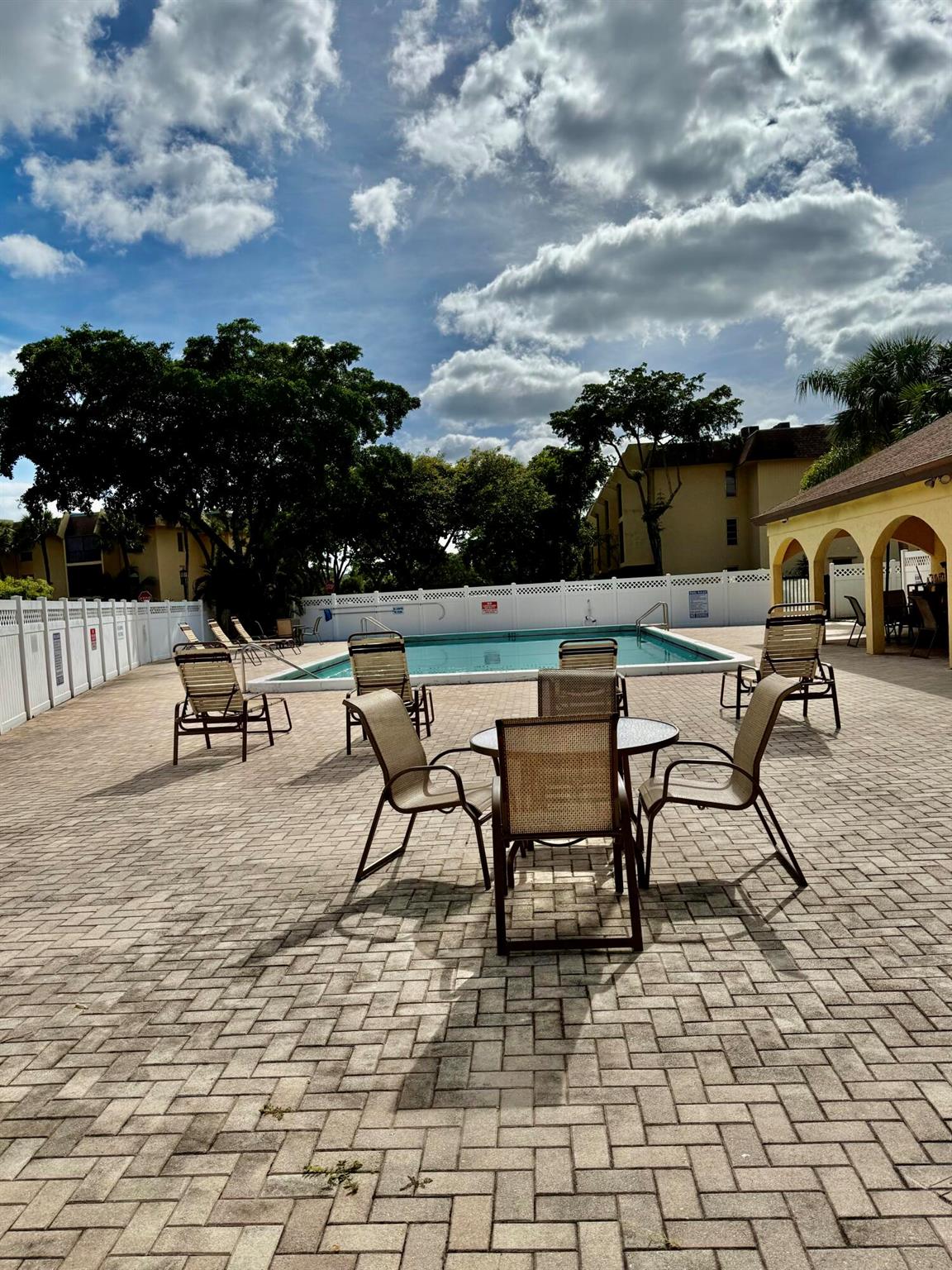 Casa Del Rio Condo - Residential