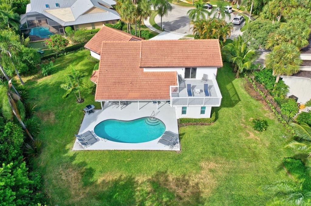 Photo of 141 Pine Hill Trail W, Tequesta, FL 33469 (MLS # R10695124)