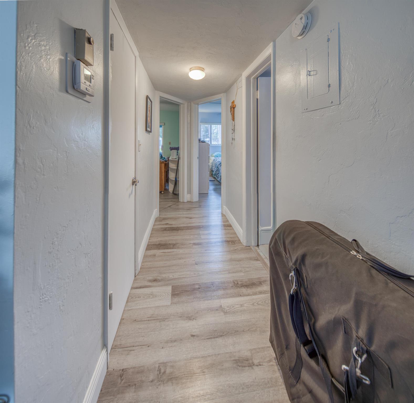 LAKESIDE POINT APT NO 2 C - Residential