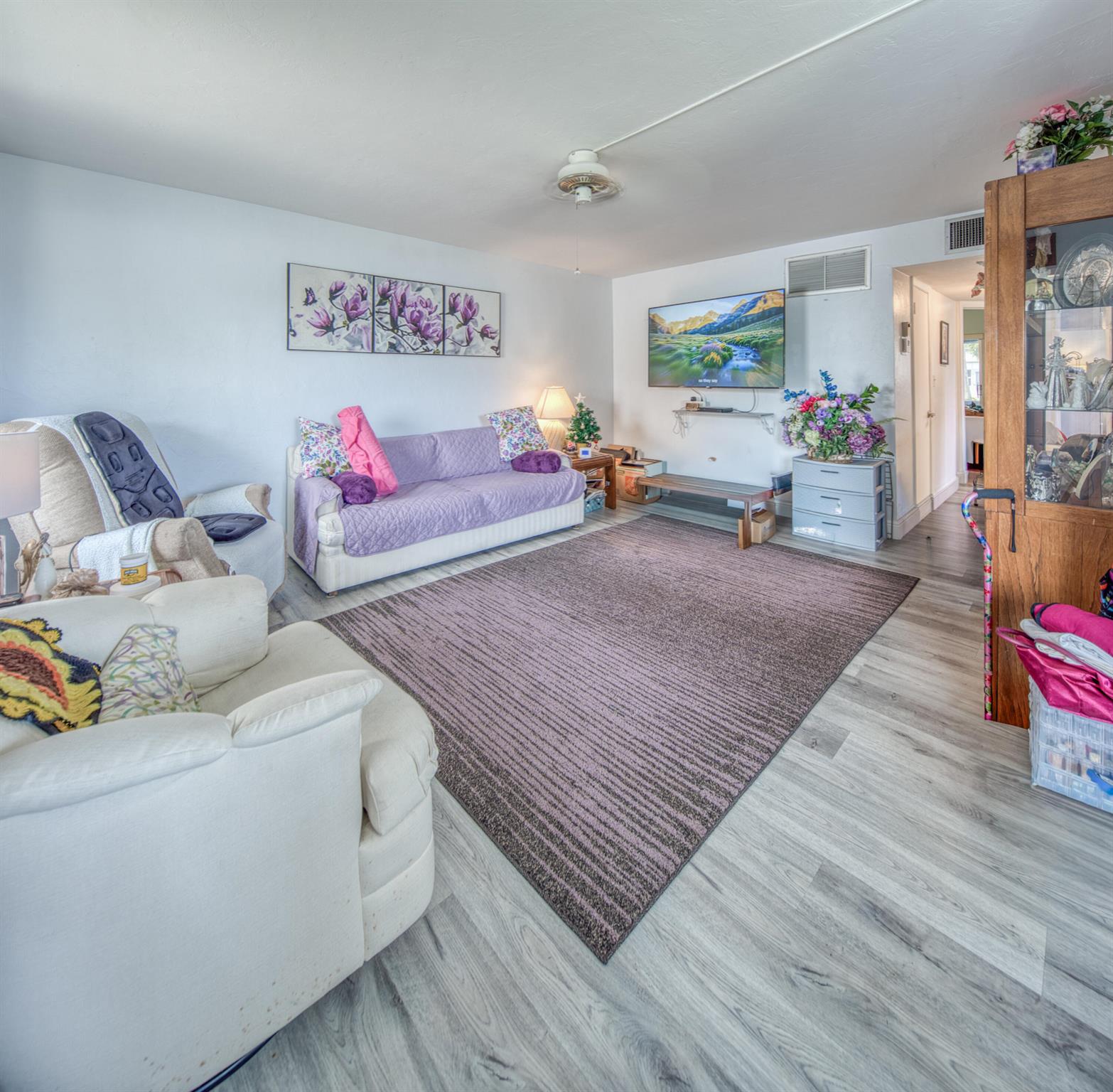 LAKESIDE POINT APT NO 2 C - Residential