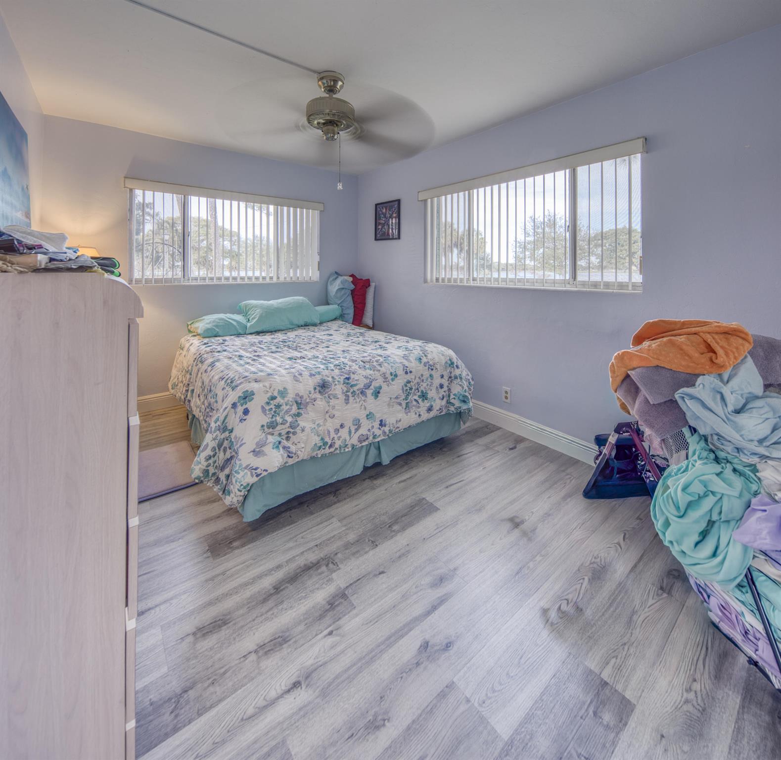 LAKESIDE POINT APT NO 2 C - Residential