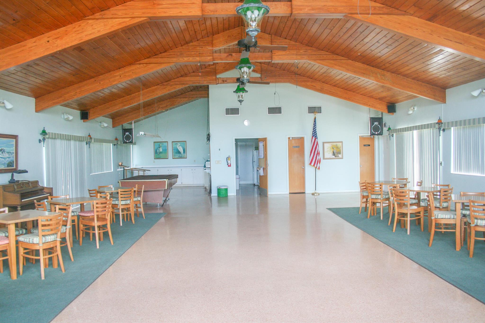 LAKESIDE POINT APT NO 2 C - Residential