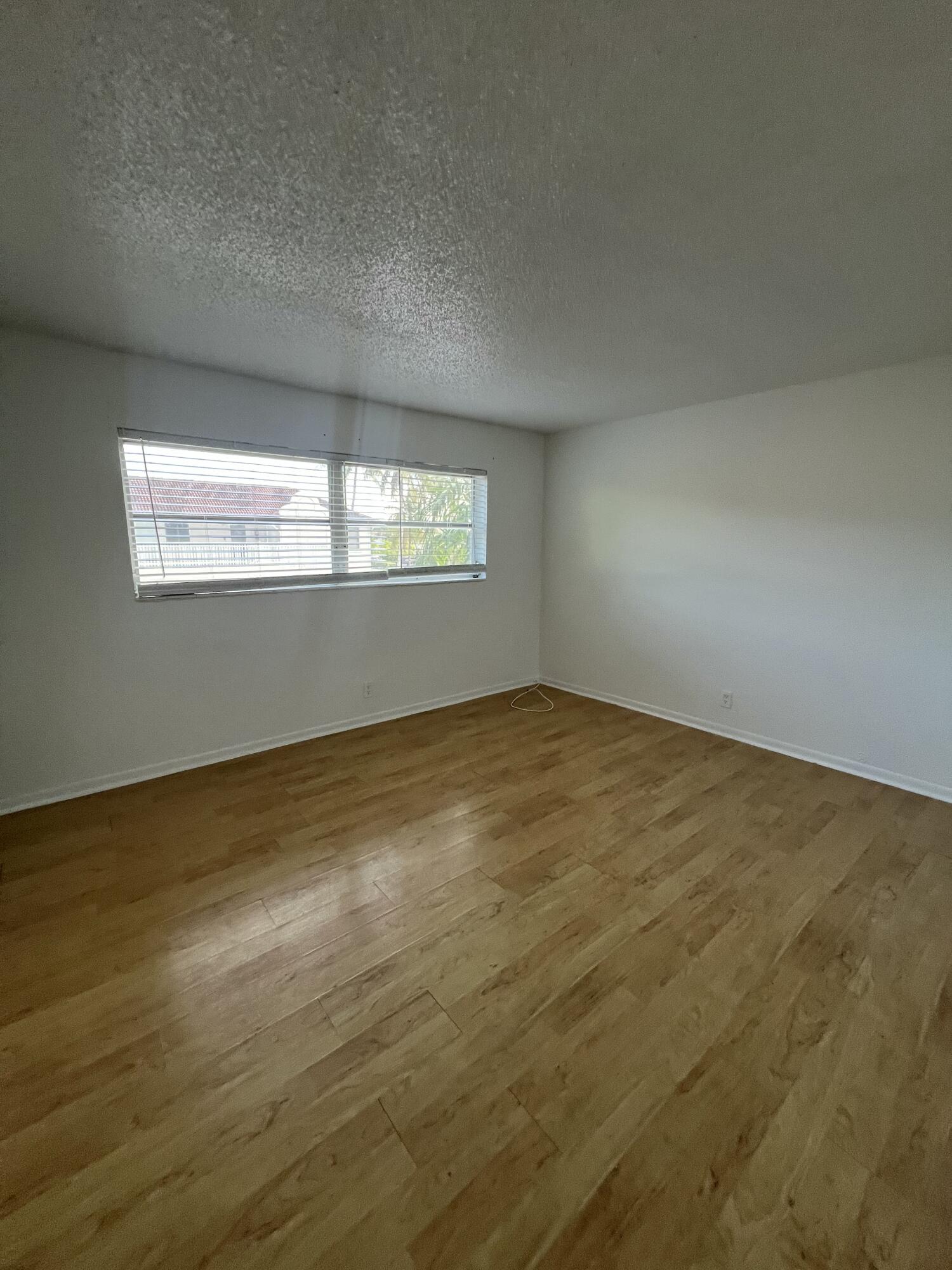 Lake Worth Town Add 01 - Residential Lease