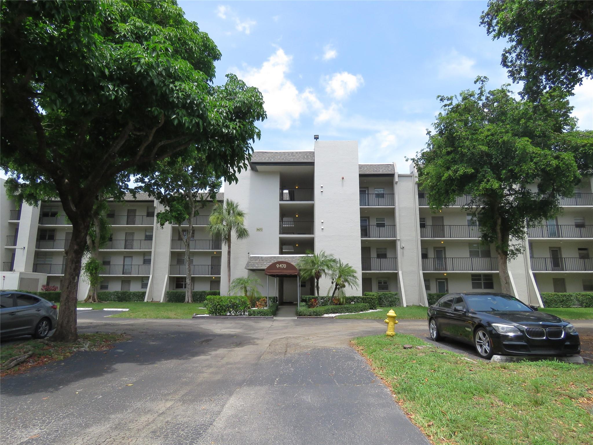 This condo located on the fourth floor with spectacular views of the golf course and lake, is in pristine condition. Upgraded laminate flooring, custom lighting, granite counter tops in kitchen. All you need to do is bring your furniture. Accordion shutters. Laundry facilities on 4th floor. Storage unit available. In addition to the application fee of $150.00, once there is an approval and prior to moving in, tenant must provide a check or money order for $500 as security deposit for Common Elements, refundable upon move out. $100 for security deposit, refundable upon return of Country Club I.D. cards, guest hangers, laundry card and pool key. $500 refundable deposit for move-in Elevator pads as security deposit. Check is held to make sure the move-in rules are adhered to.
