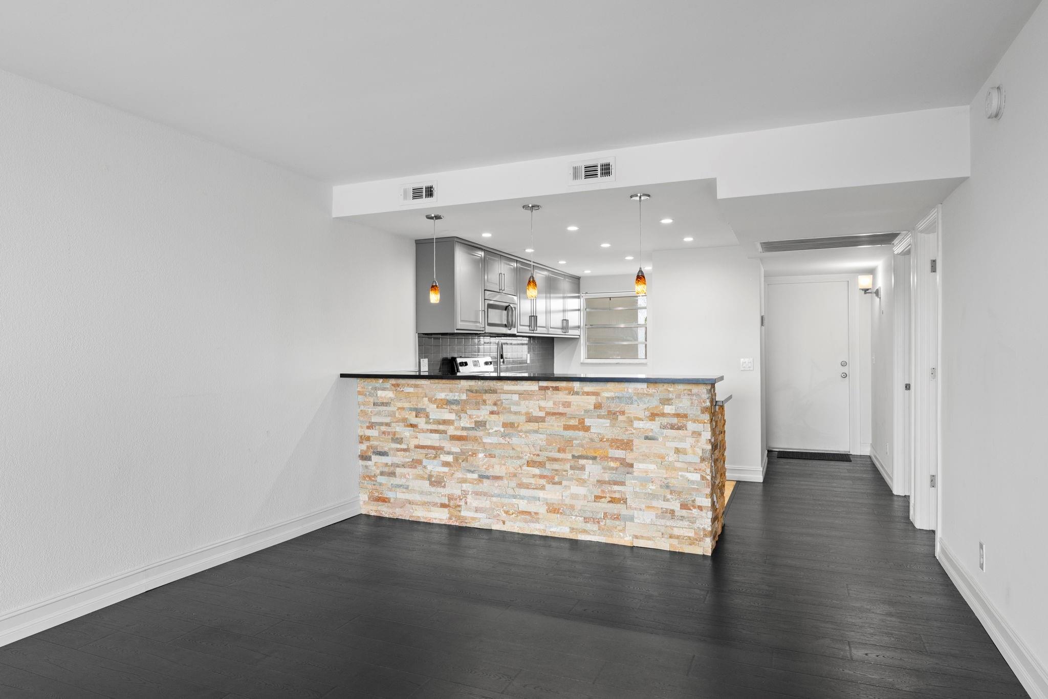 Poinciana 7 Of Pine Islan - Residential Lease