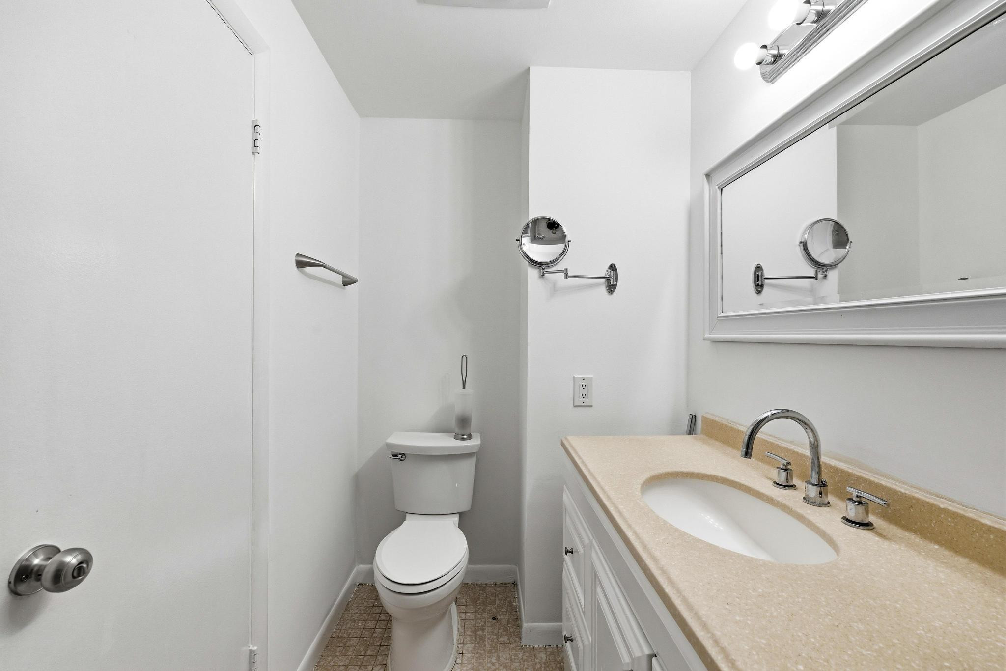 Guardian Estates 81-41 B - Residential Lease