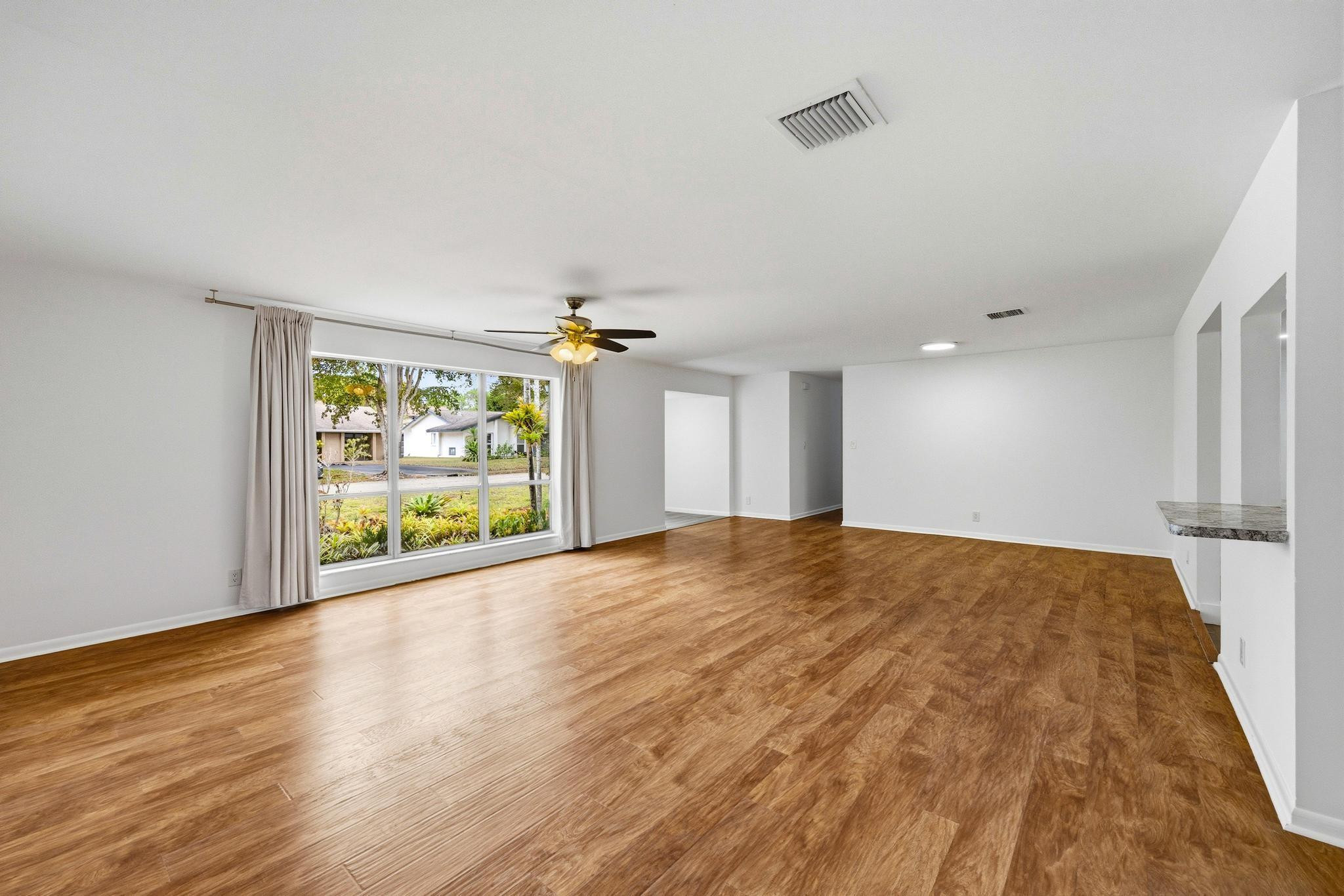 Guardian Estates 81-41 B - Residential Lease