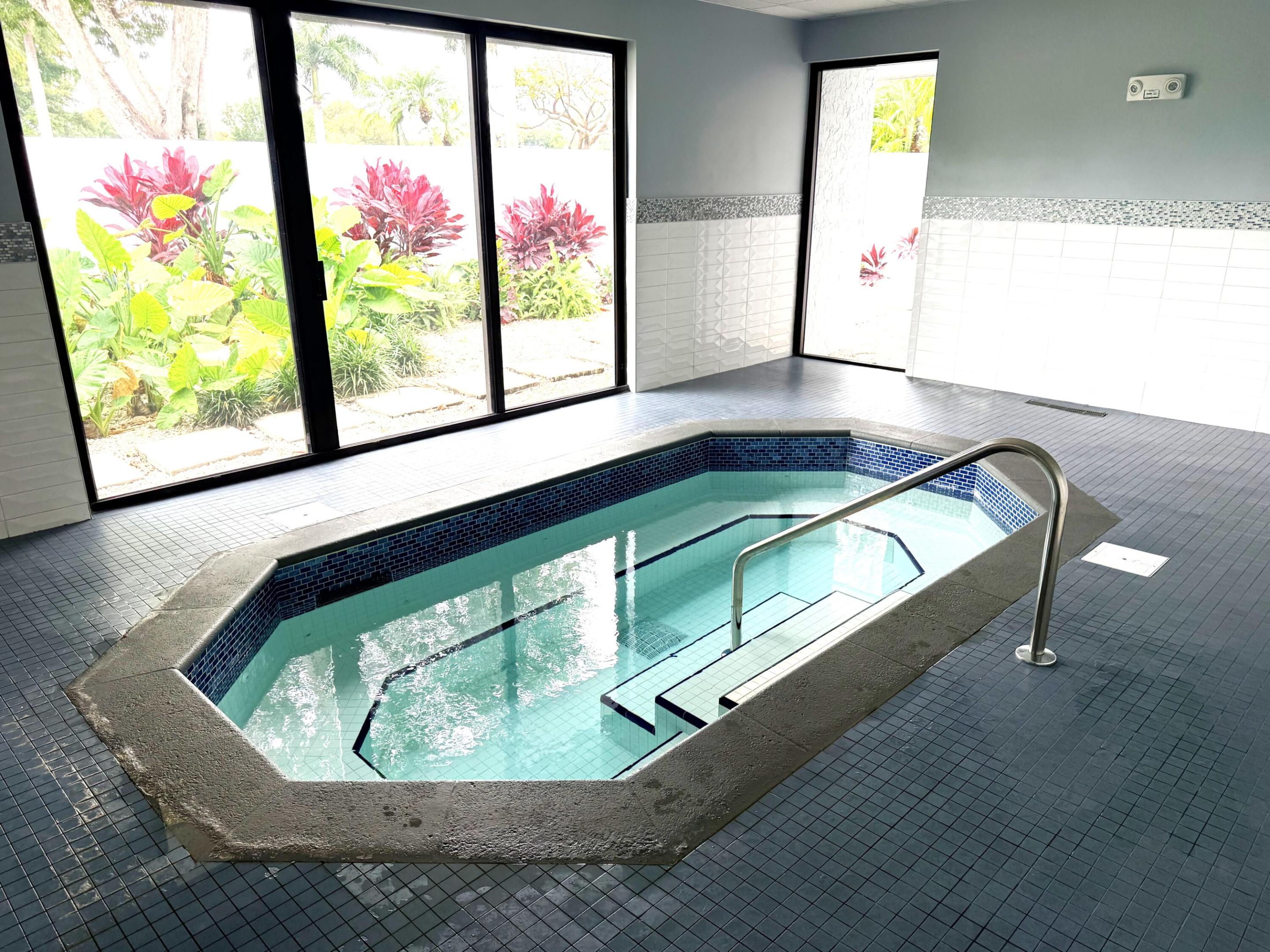 HUNTINGTON LAKES SEC TWO CONDOS - Residential Lease