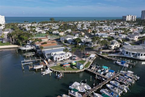 A home in Hutchinson Island