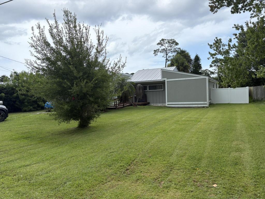 INDIAN RIVER ESTATES UNIT 9 - Residential