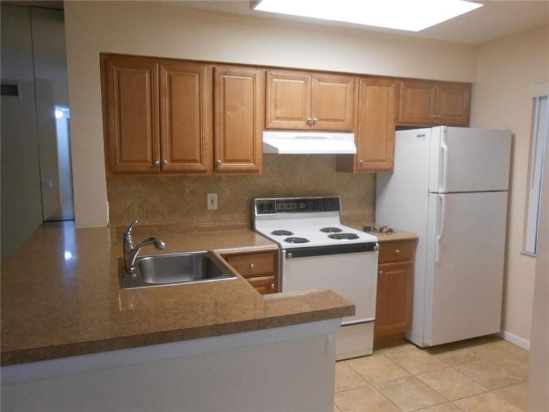 CYPRESS BEND CONDO VII - Residential