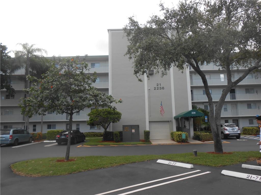 CYPRESS BEND CONDO VII - Residential