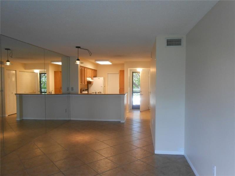 CYPRESS BEND CONDO VII - Residential