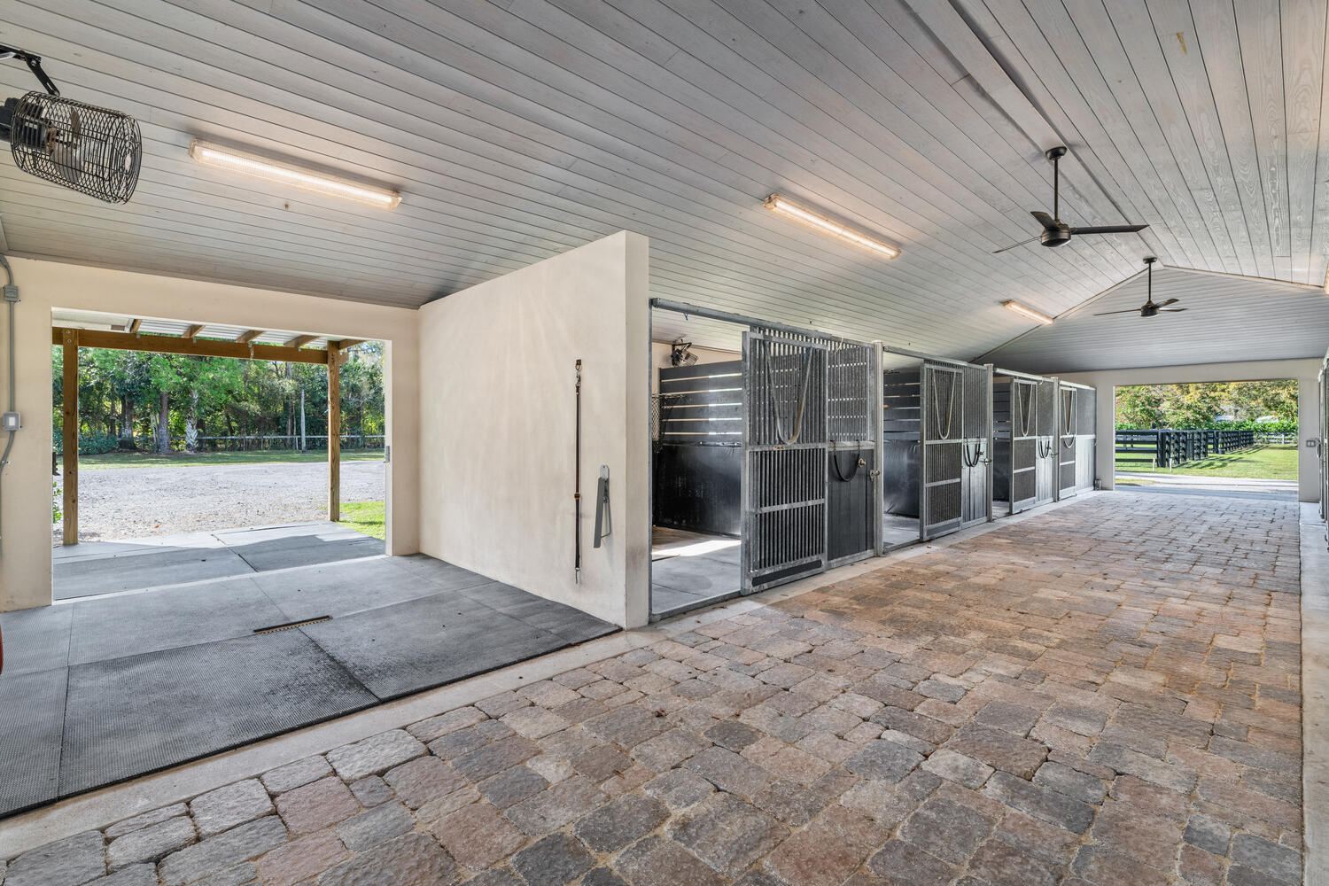 1016 D Road