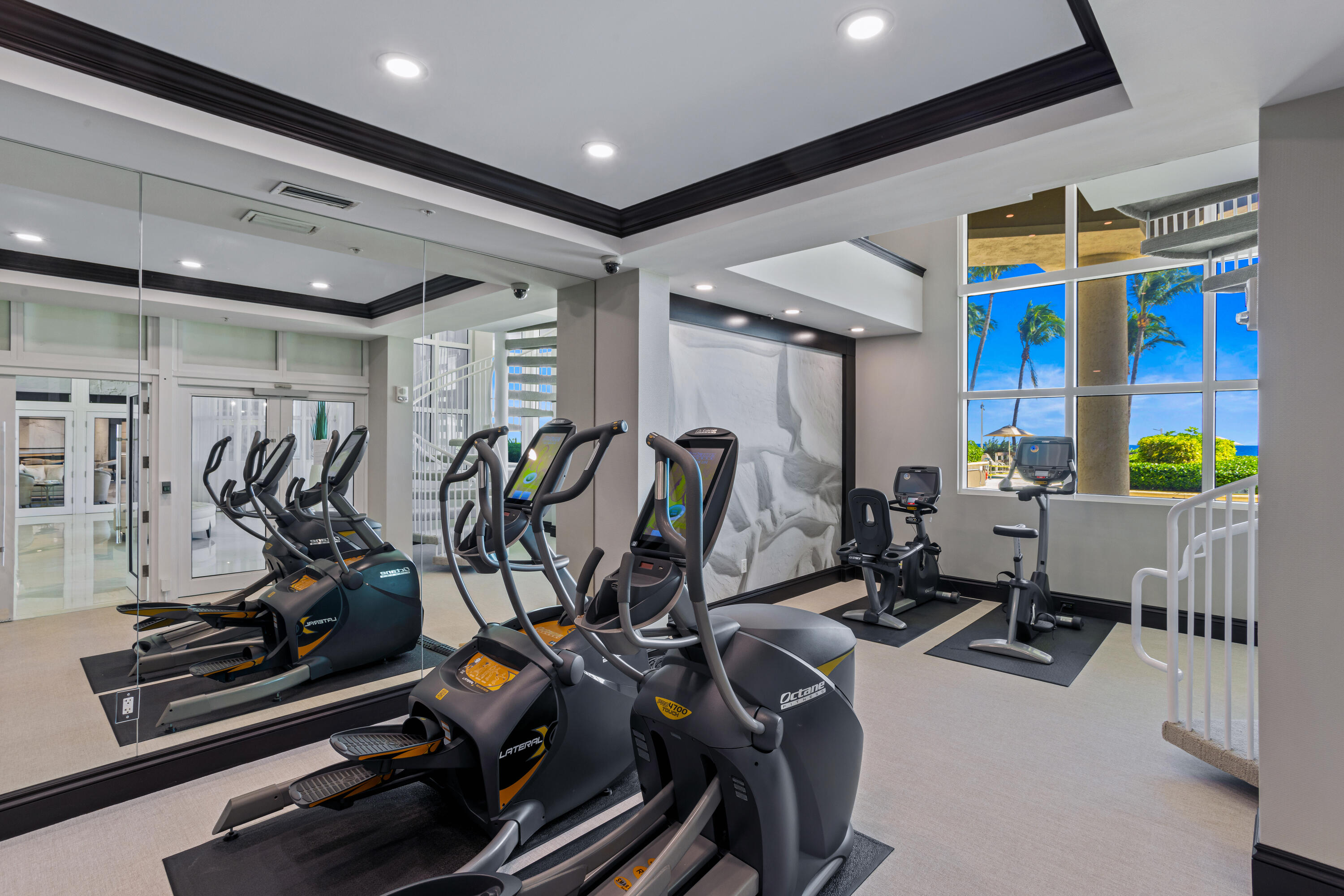 OCEAN GRANDE BEACH & MARI - Residential