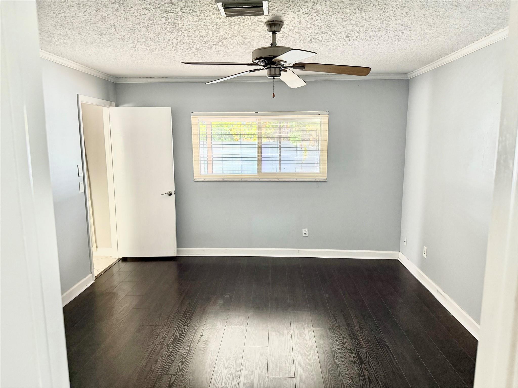 BRENTWOOD VILLAGE - Residential Lease