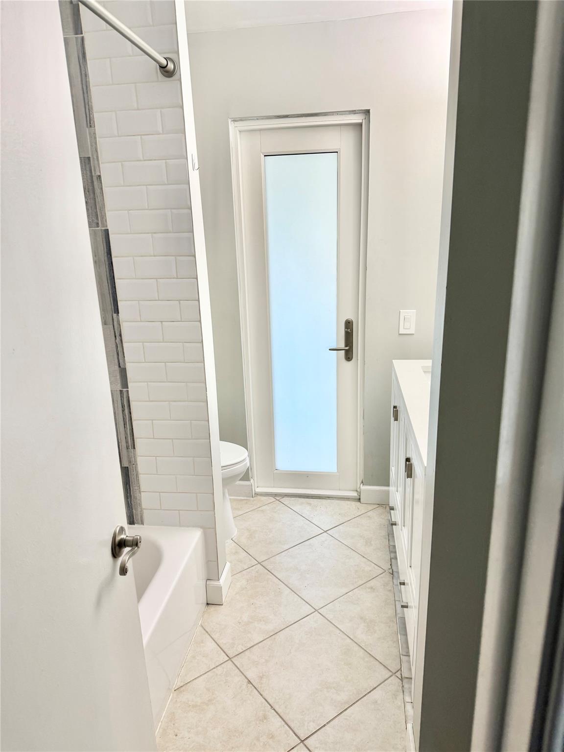 BRENTWOOD VILLAGE - Residential Lease