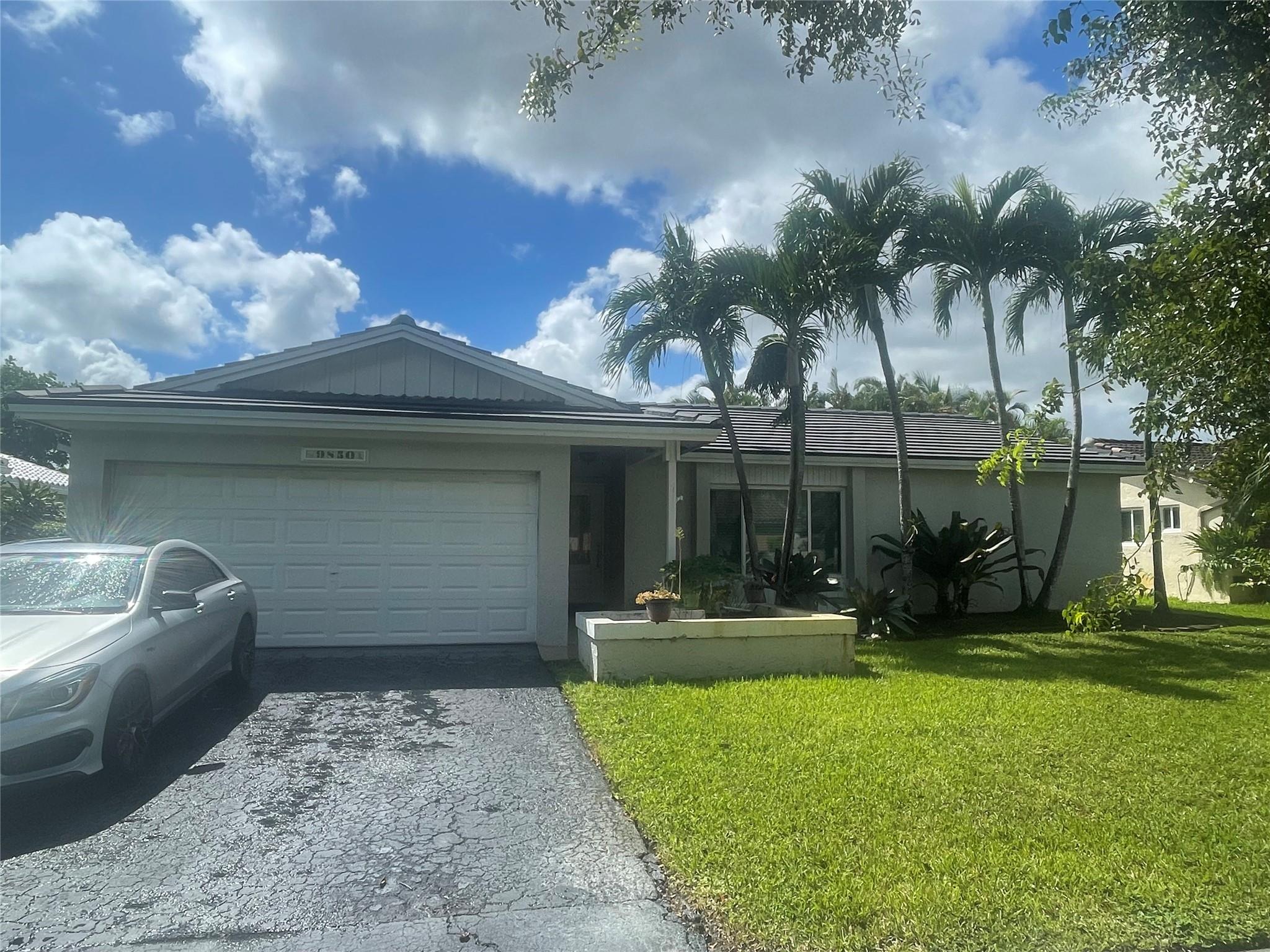 BRENTWOOD VILLAGE - Residential Lease