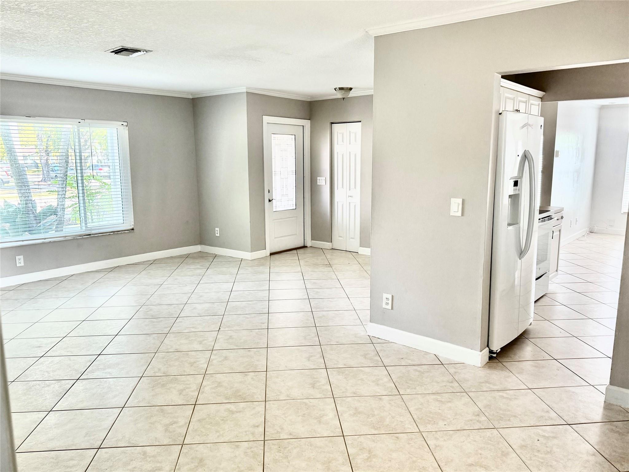 BRENTWOOD VILLAGE - Residential Lease