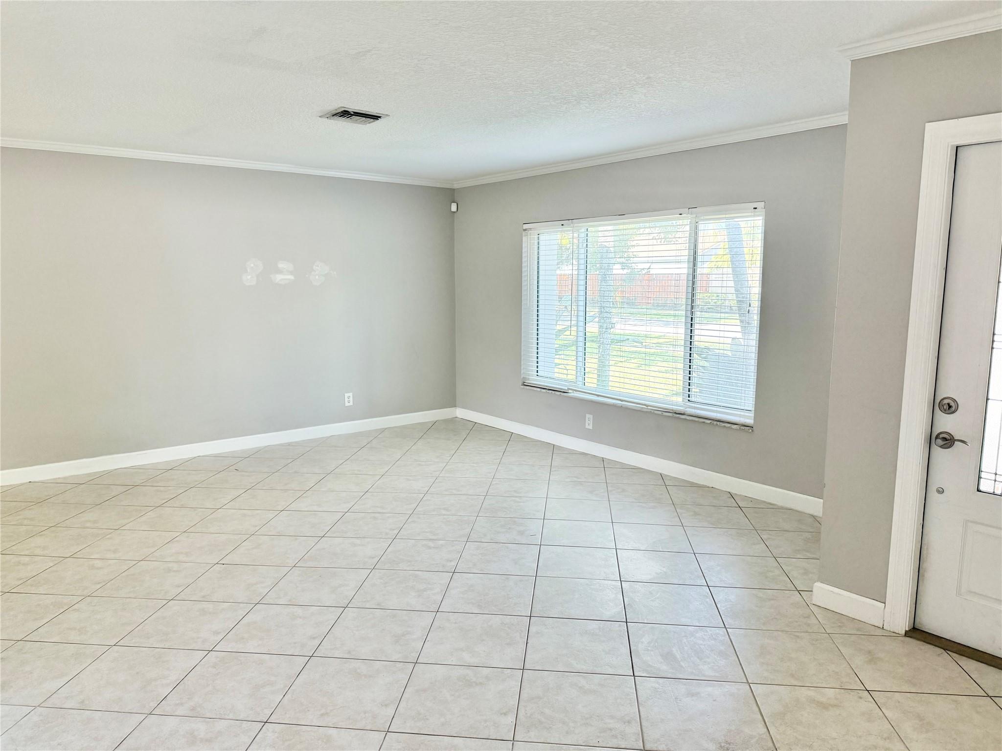 BRENTWOOD VILLAGE - Residential Lease