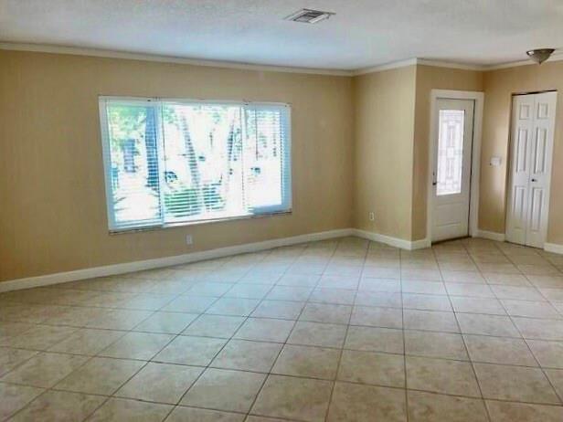 BRENTWOOD VILLAGE - Residential Lease