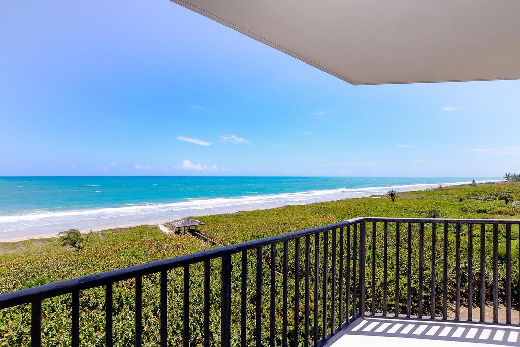 Photo of 4000 N Highway A1a Highway #502, Hutchinson Island, FL 34949 (MLS # R10904203)