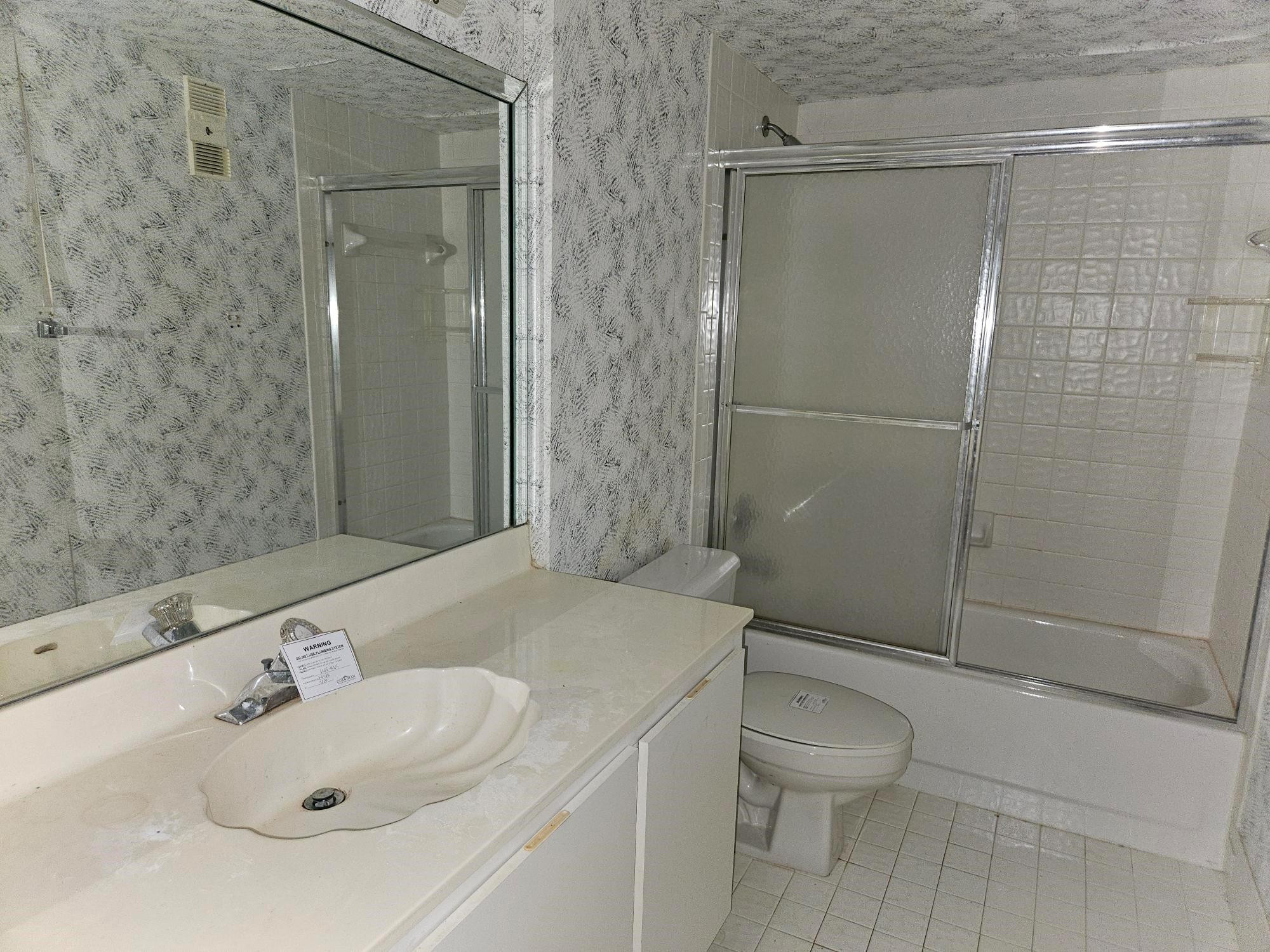 HUNTINGTON POINTE - Residential