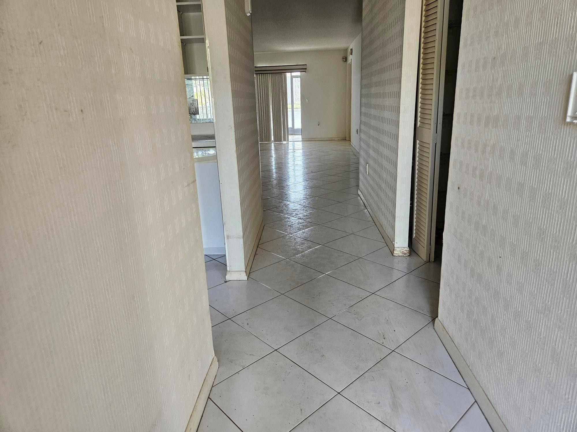 6065 Pointe Regal Circle 105