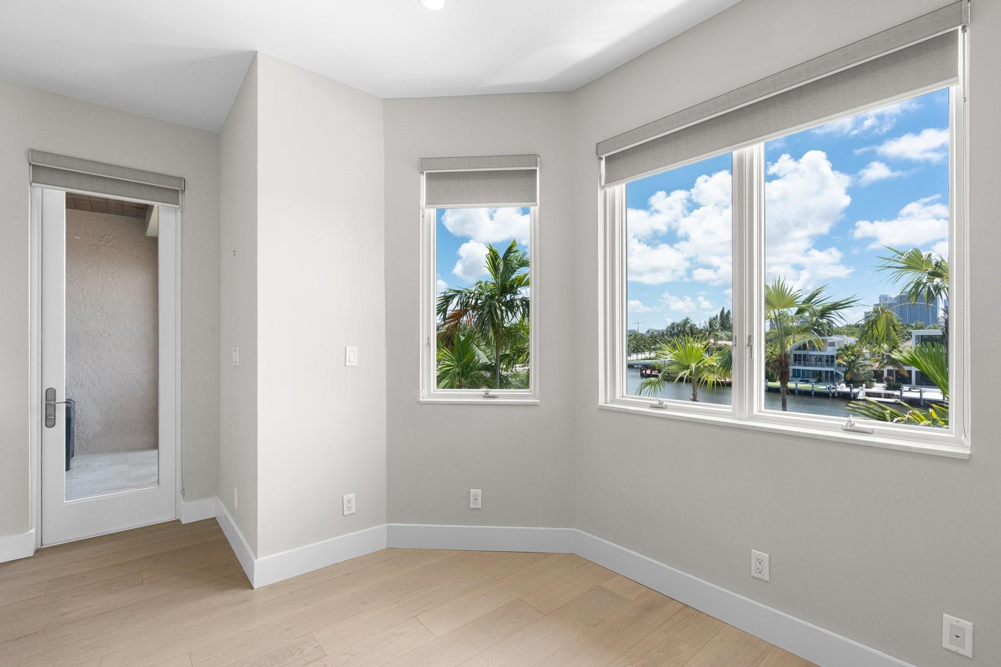 Lauderdale Isle - Residential