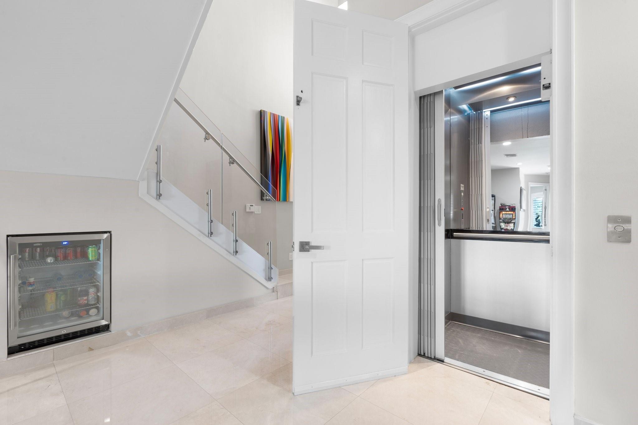 Lauderdale Isle - Residential