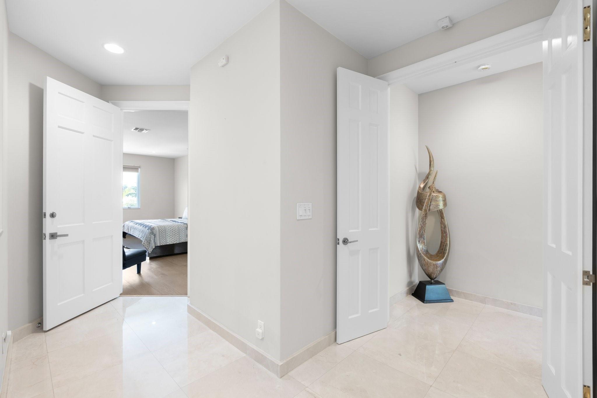 Lauderdale Isle - Residential