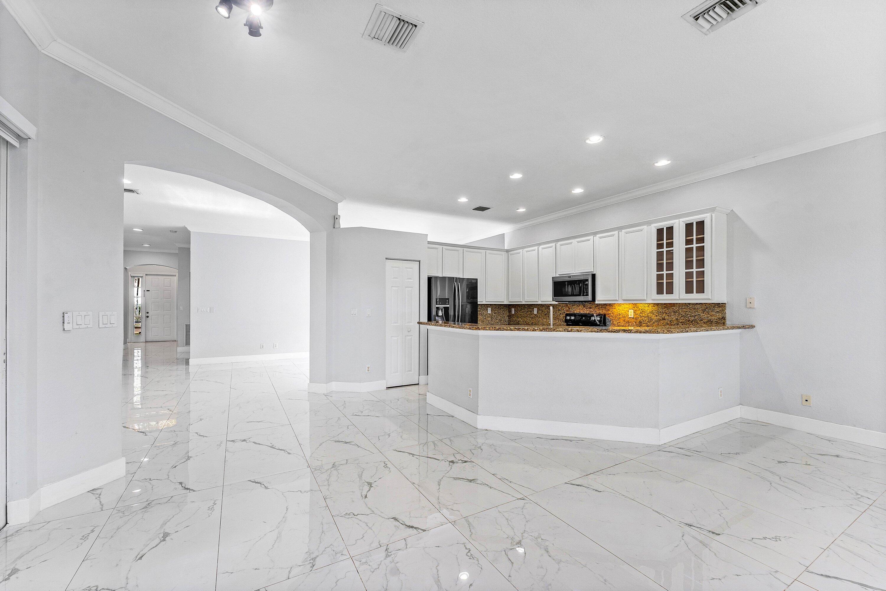 ISLES AT WESTON - Residential