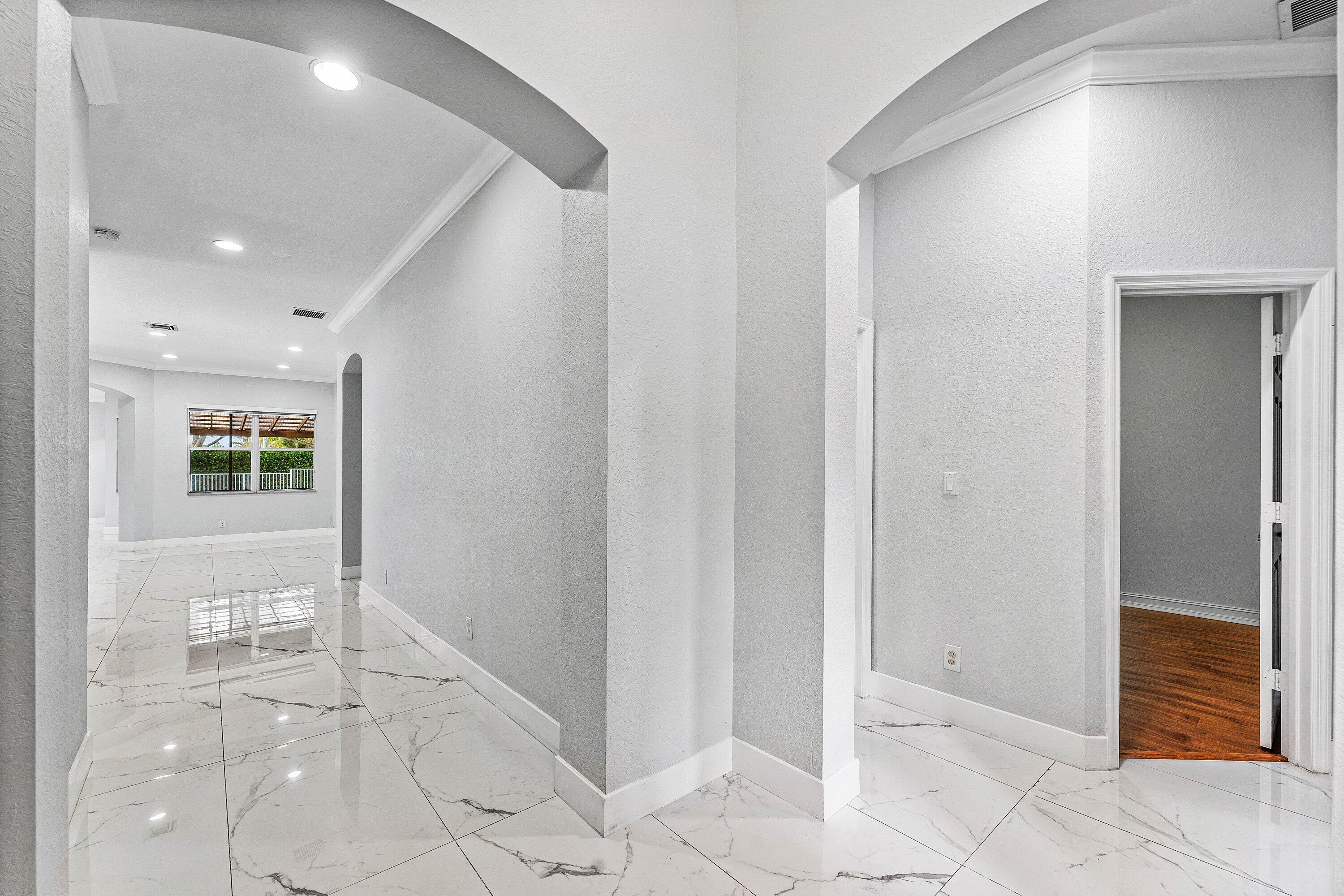 ISLES AT WESTON - Residential