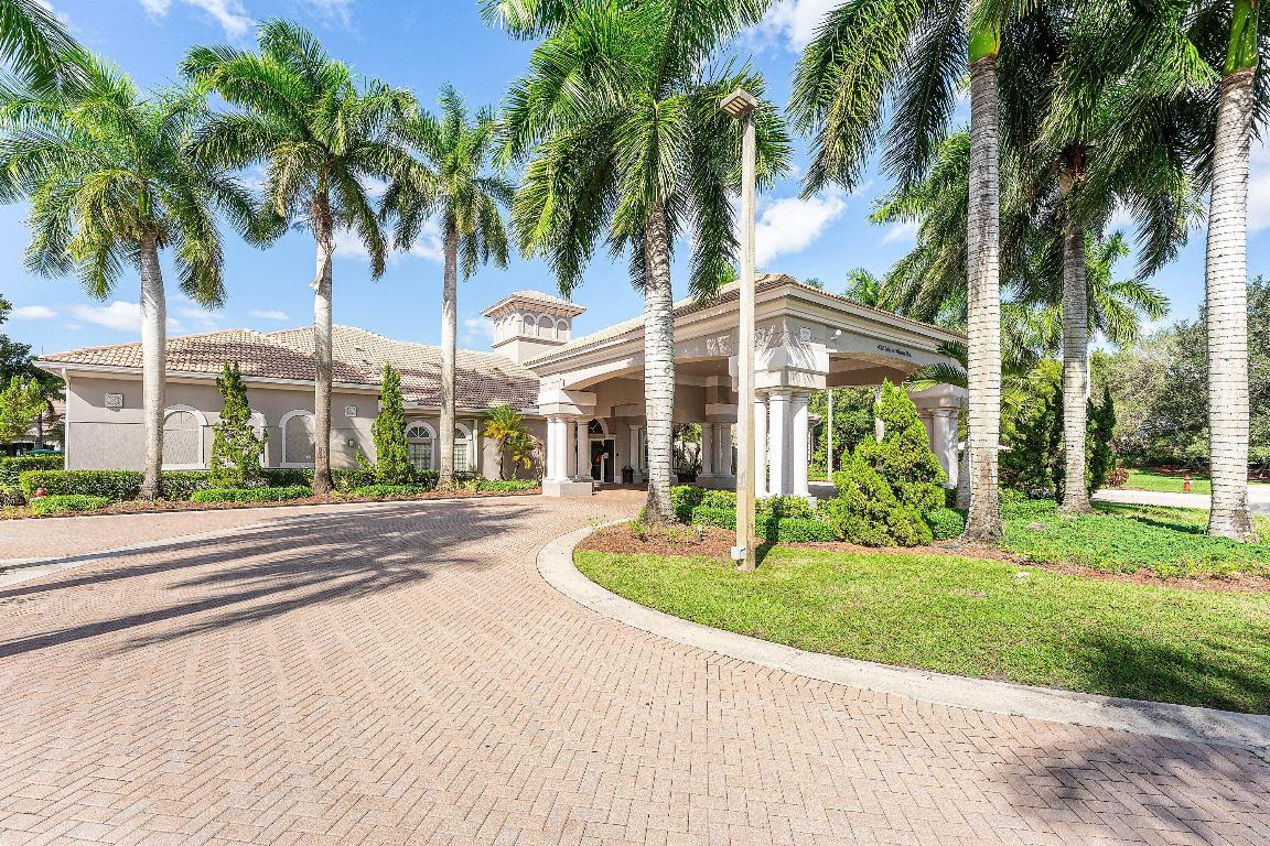 ISLES AT WESTON - Residential