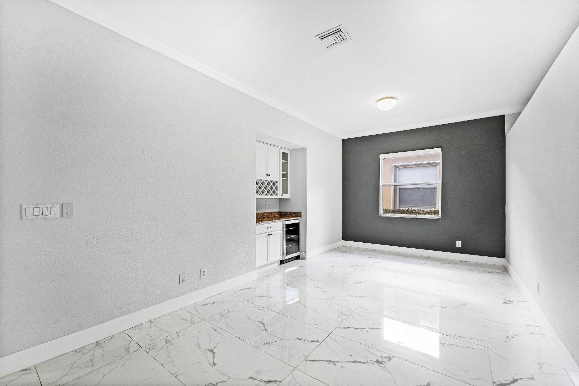 ISLES AT WESTON - Residential