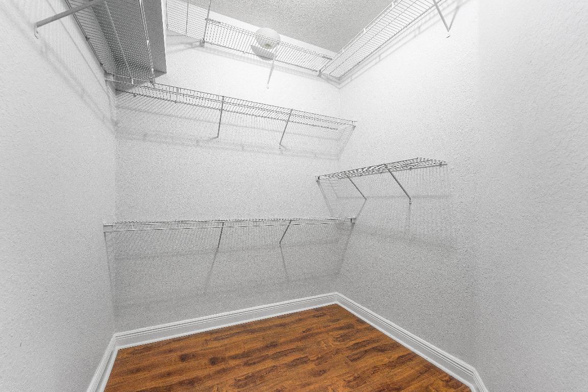 ISLES AT WESTON - Residential