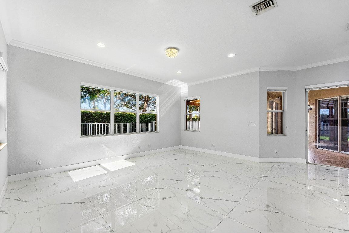 ISLES AT WESTON - Residential