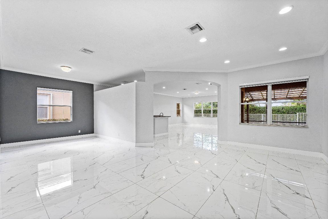 ISLES AT WESTON - Residential