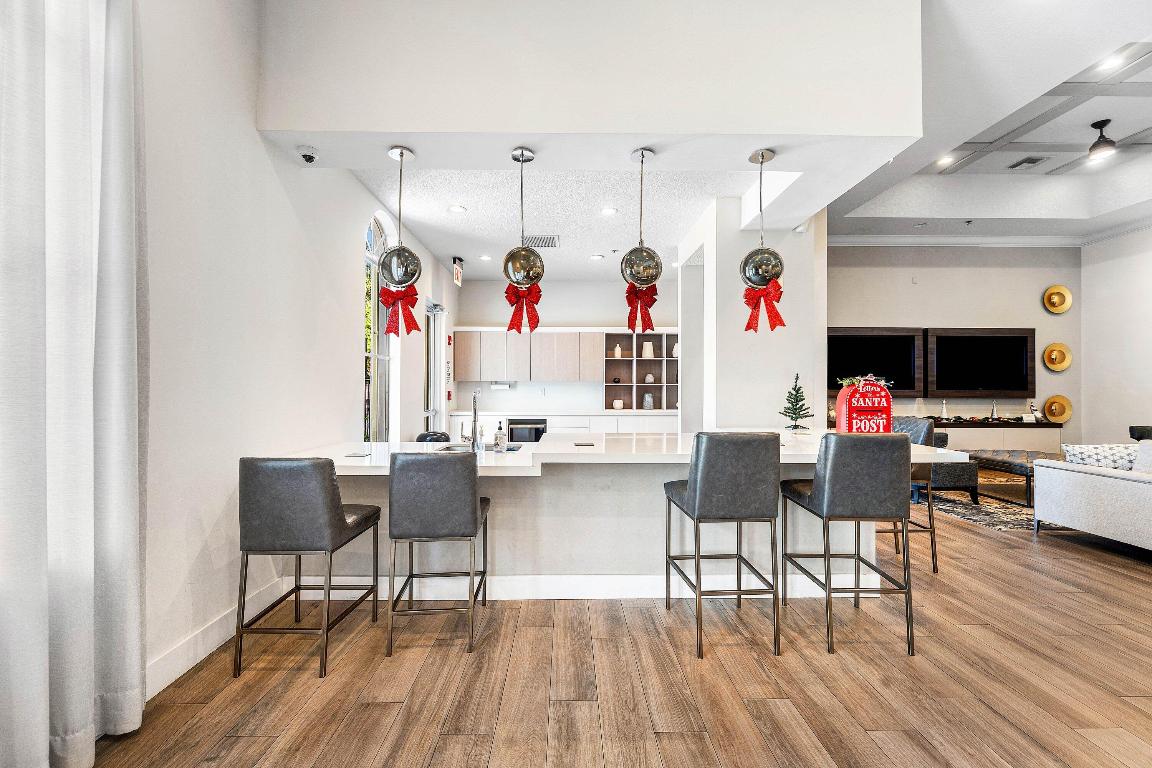 ISLES AT WESTON - Residential