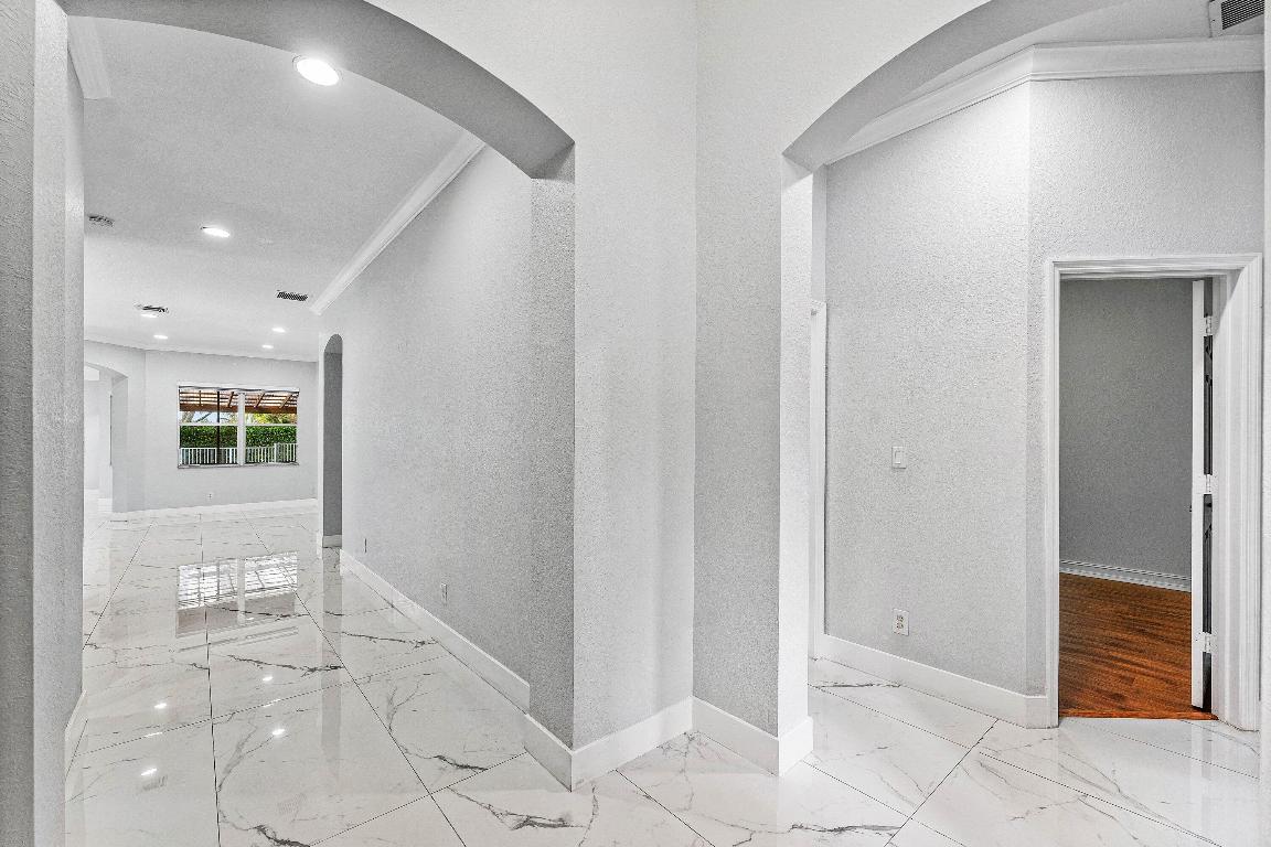 ISLES AT WESTON - Residential