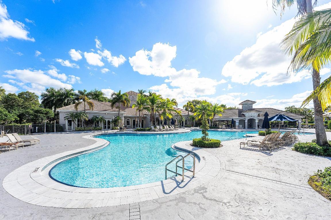 ISLES AT WESTON - Residential