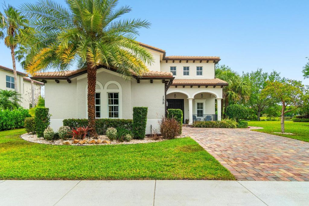 Photo of 135 Whale Cay Way, Jupiter, FL 33458 (MLS # R11076189)