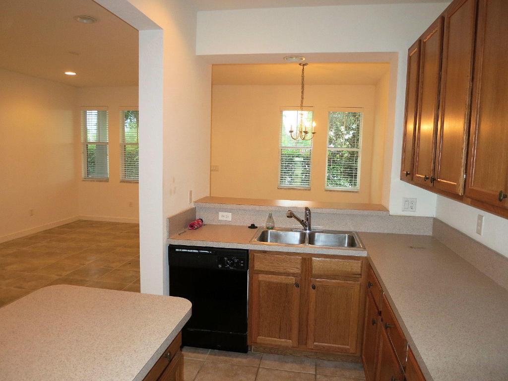 CITYSIDE CONDO - Residential Lease