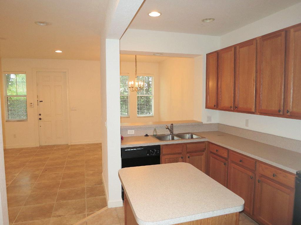 CITYSIDE CONDO - Residential Lease