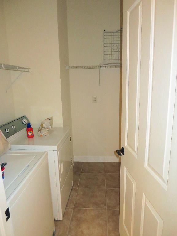 CITYSIDE CONDO - Residential Lease