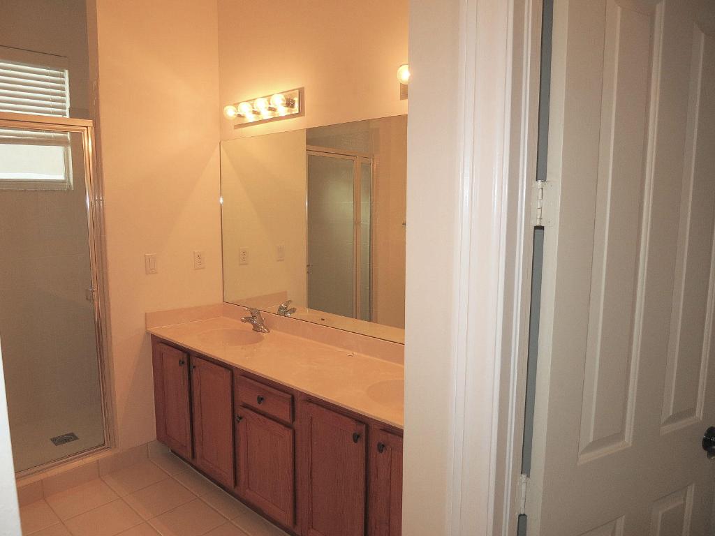 CITYSIDE CONDO - Residential Lease