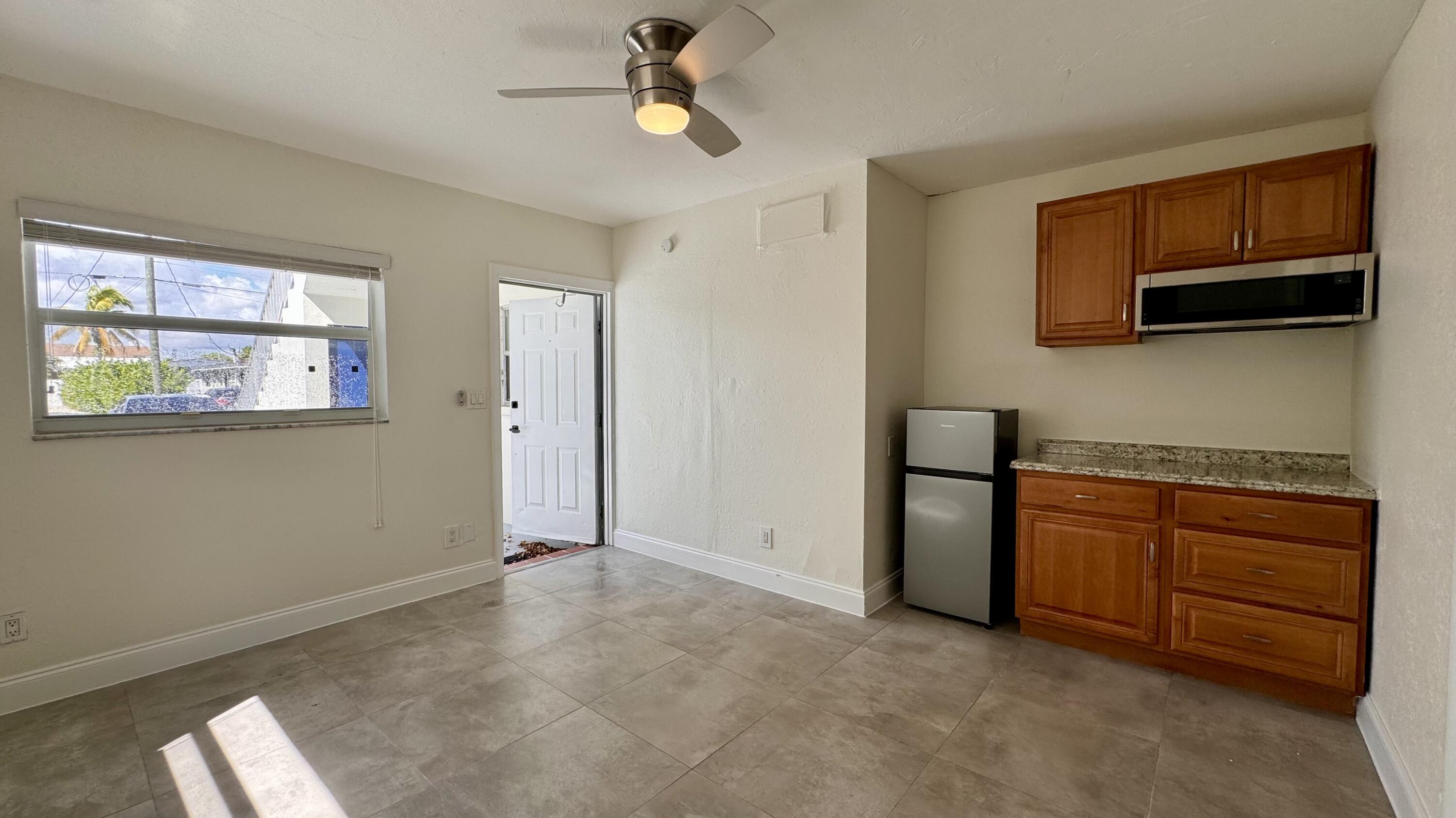 OAKLAND MANORS AMENDED PLAT - Residential Lease