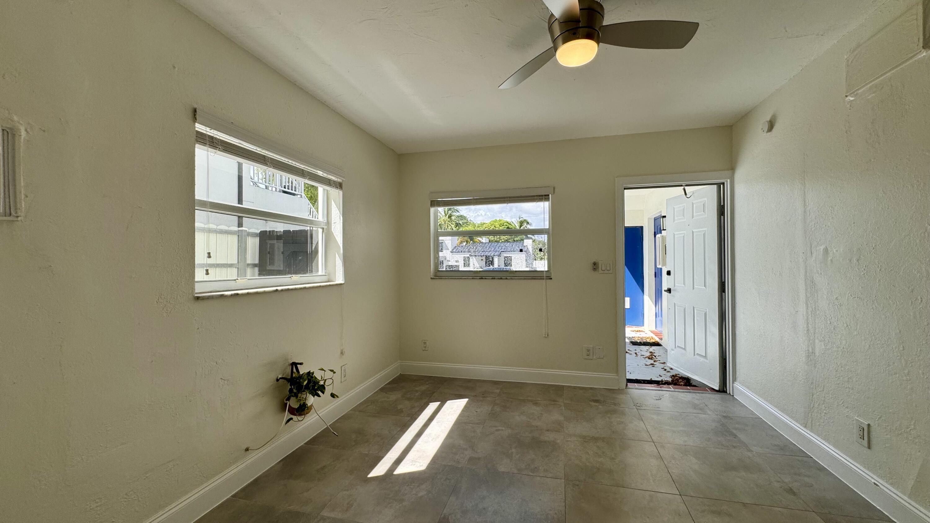 OAKLAND MANORS AMENDED PLAT - Residential Lease